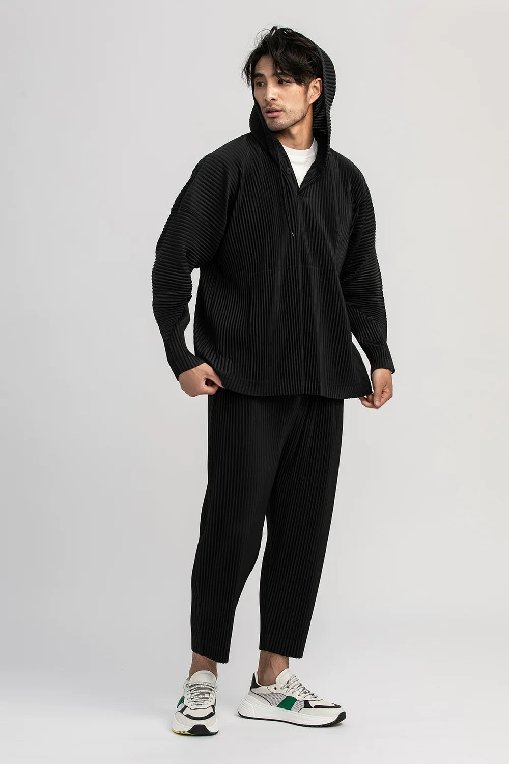 Miyake Pleated Pants Solid Tapered Pants